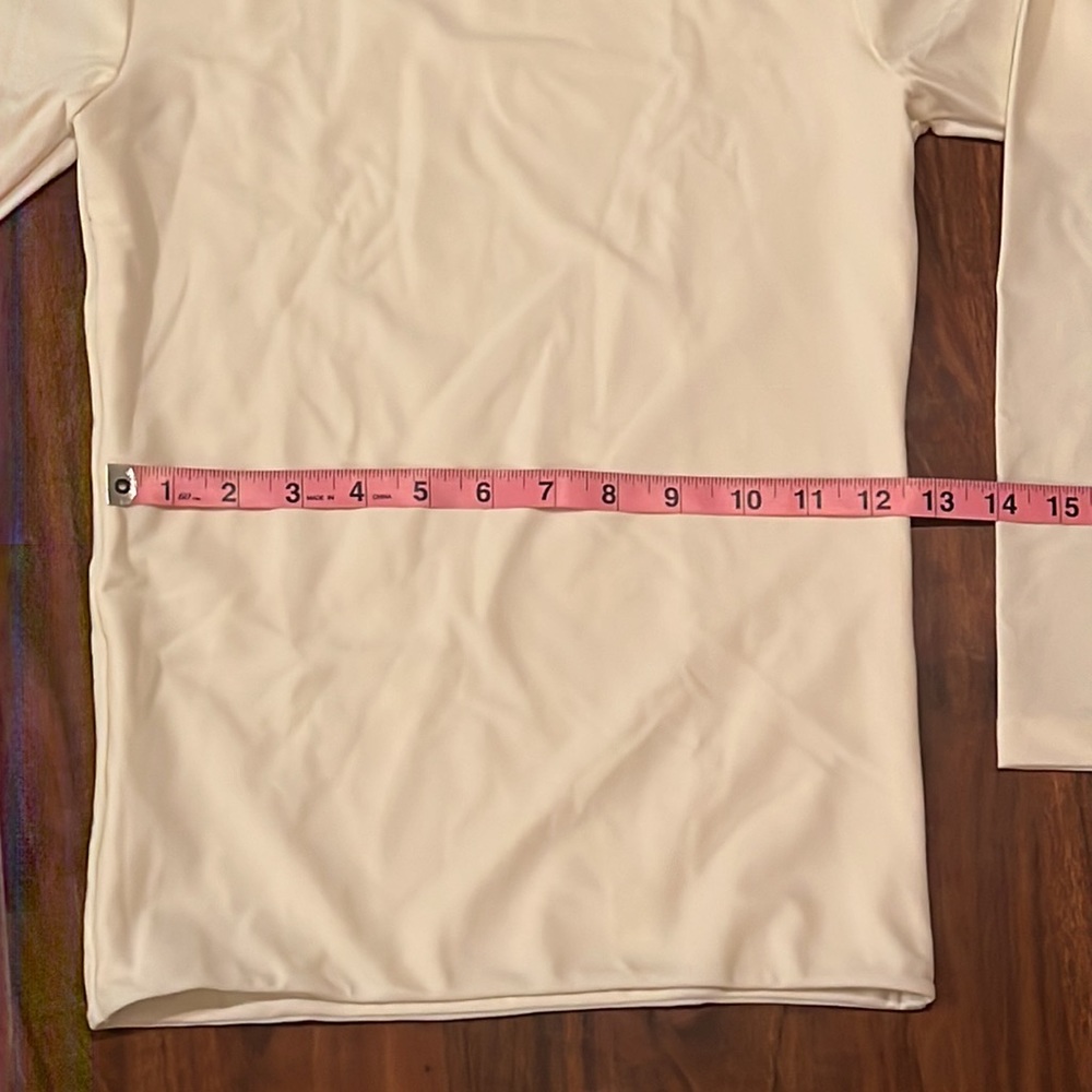 MIKOH Rash guard - Picture 3 of 5